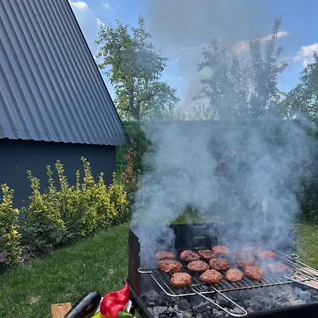 Teona Frühstückspension 3*